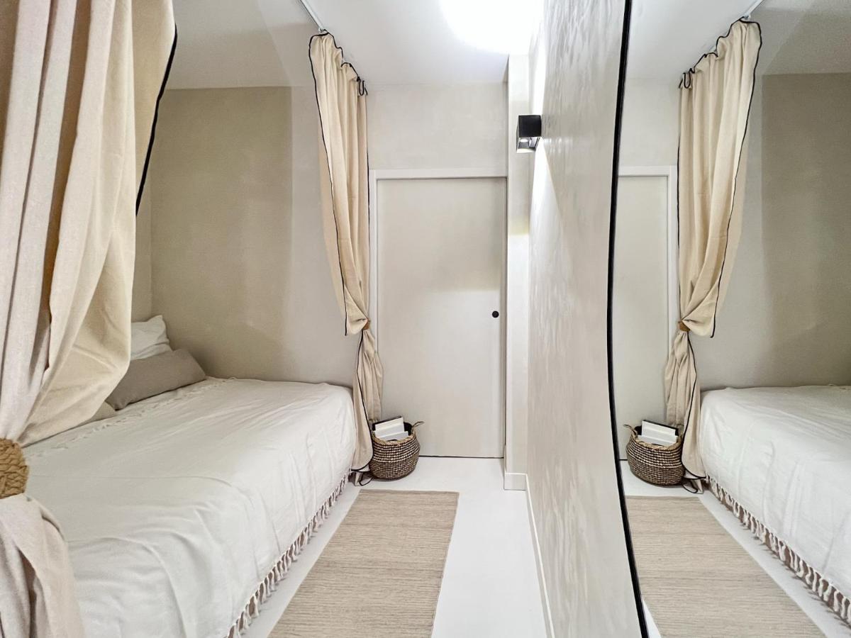 Superb Palais Royal Louvre Museum Free Netflix Appartement