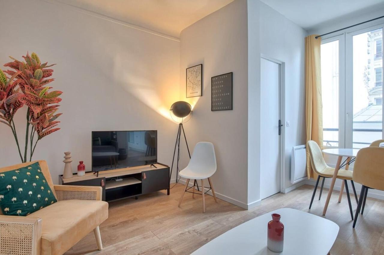 Apartment In Republique - 6p *