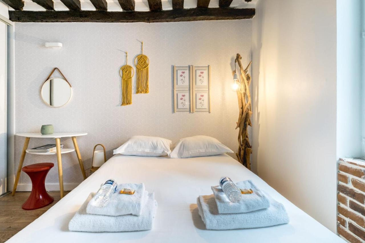 Chic Avec Patio - 2br 6p - Le Marais Paris
