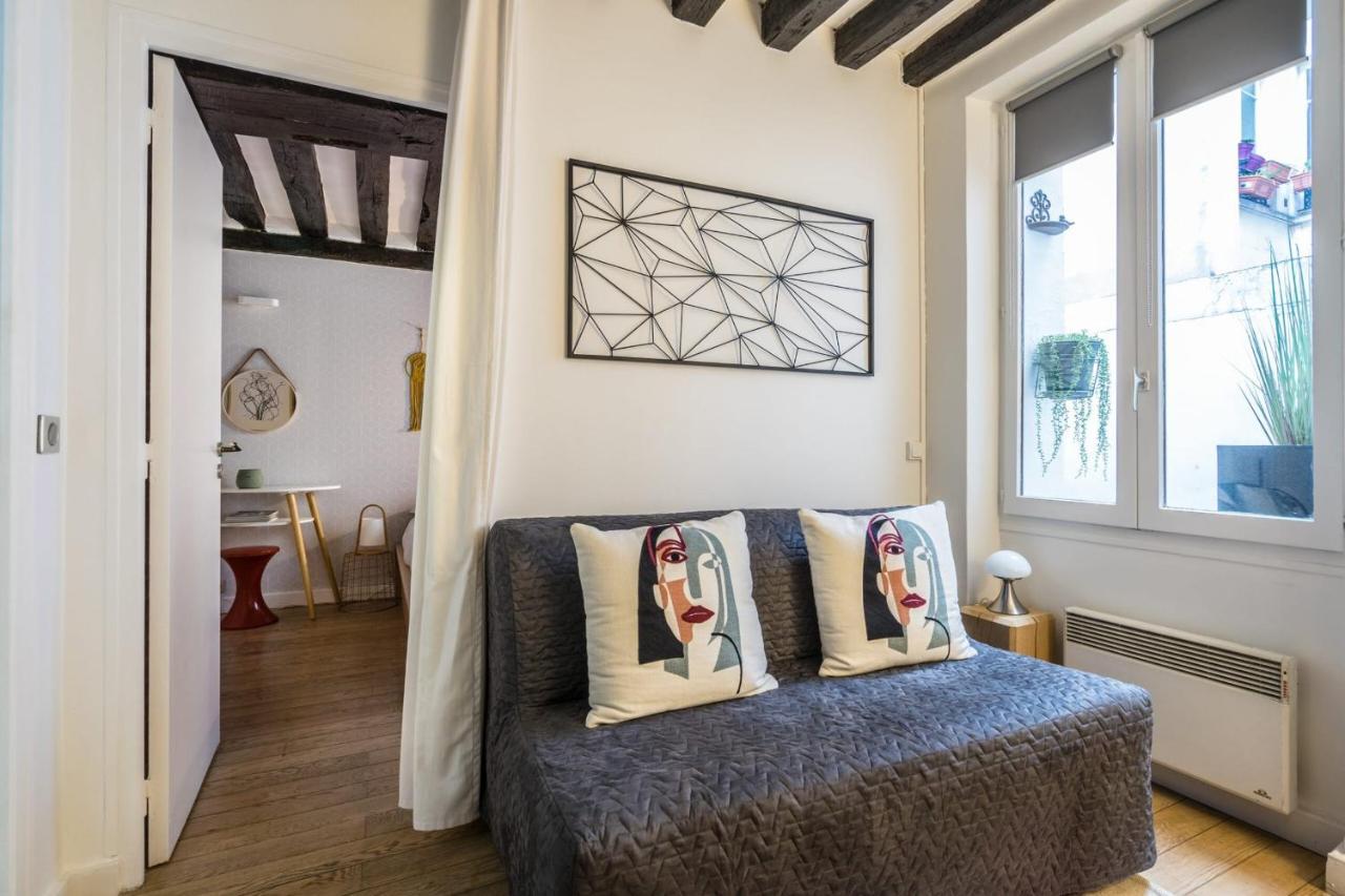 Chic Avec Patio - 2br 6p - Le Marais Paris