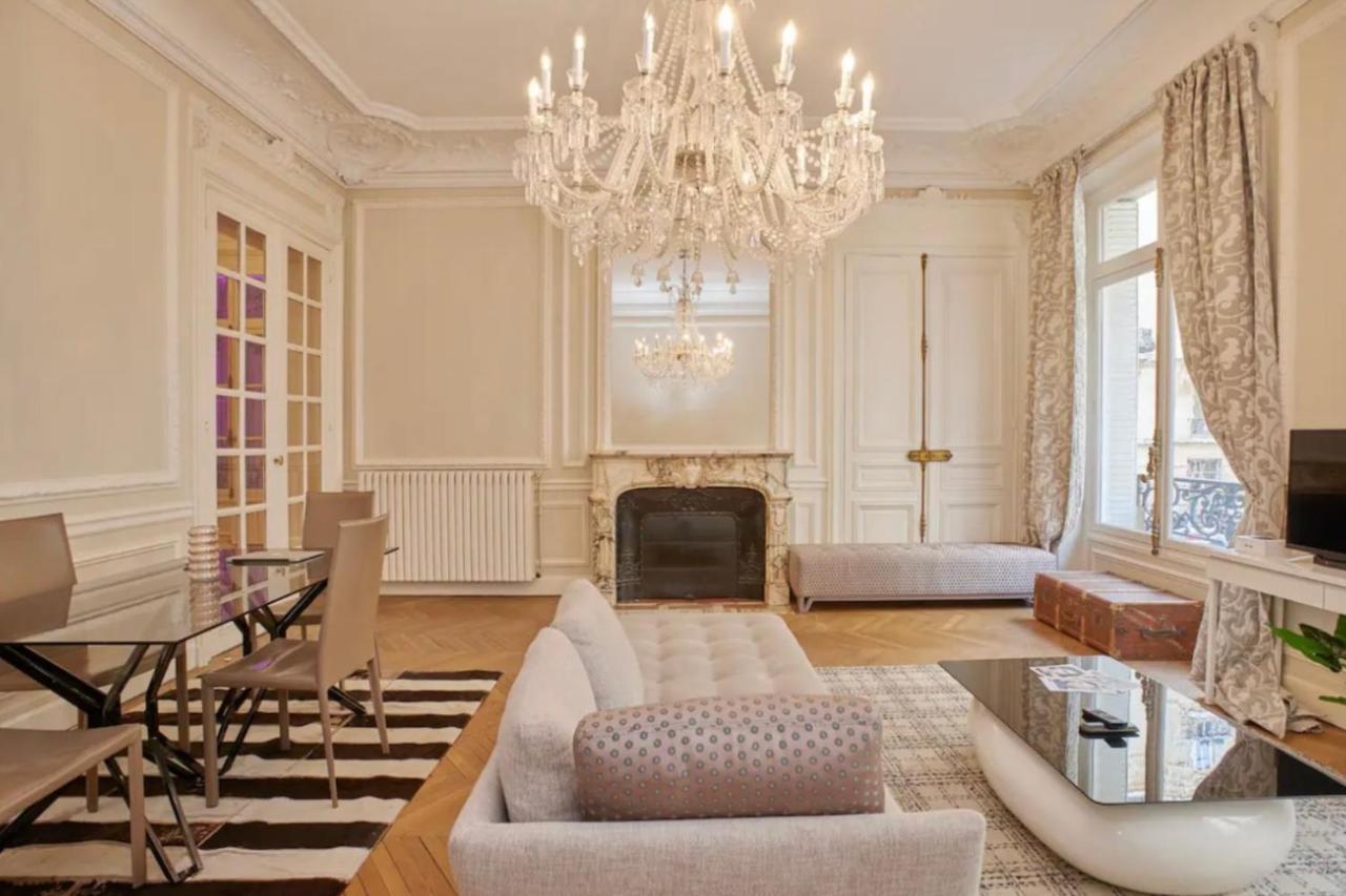 Glamorous Apartment, Excellent Location Apartment *
