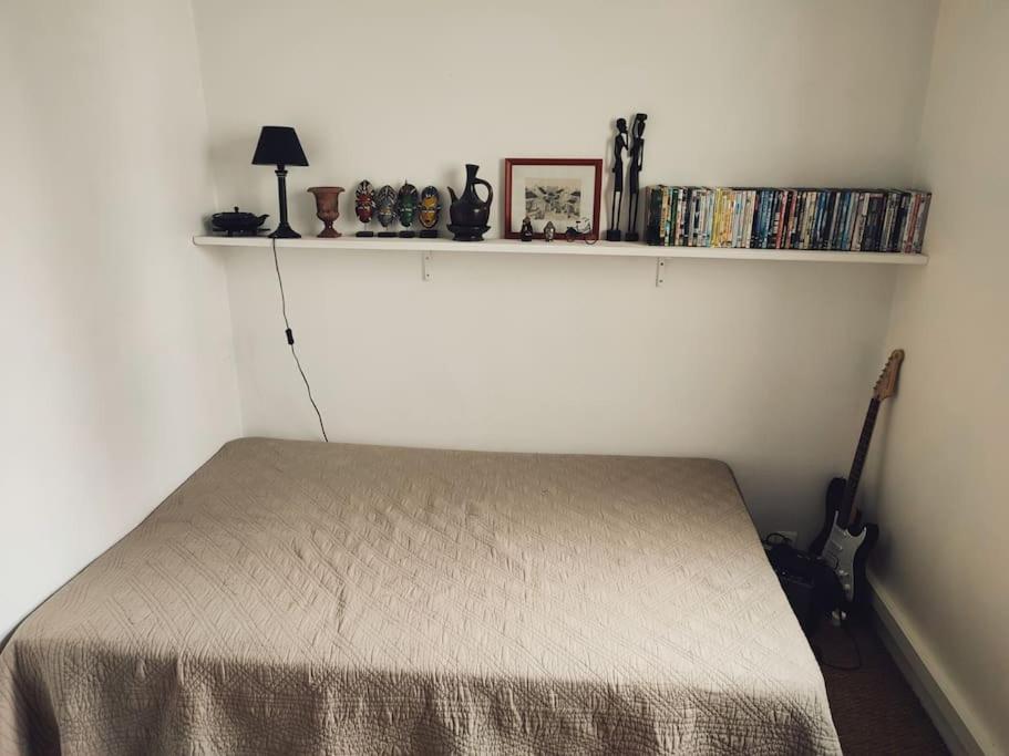 Canal St Martin Apartment Paris
