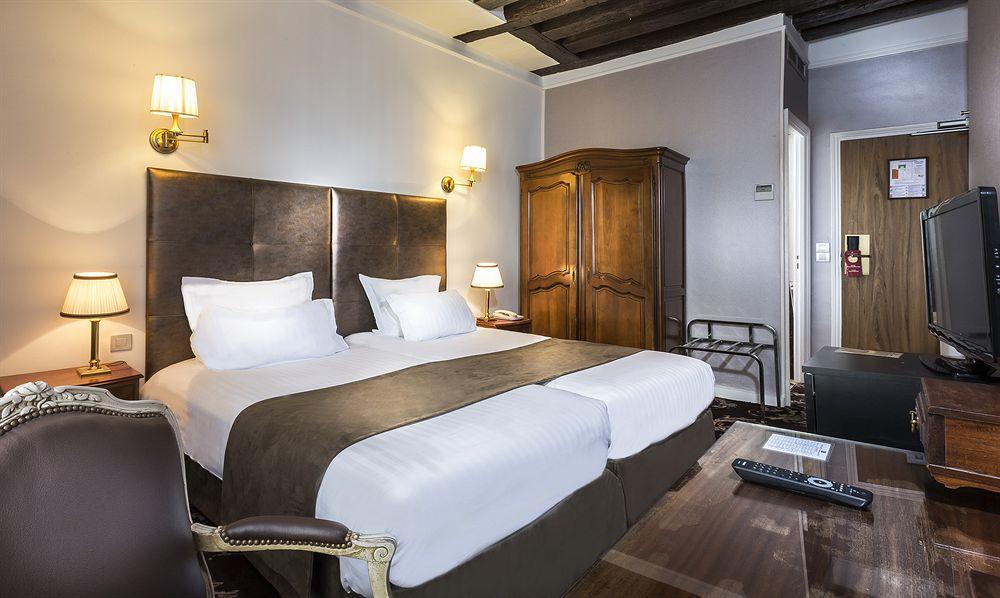 Crystal Hotel