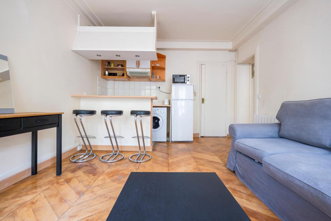 Deux Pieces Avenue Parmentier Appartement Paris