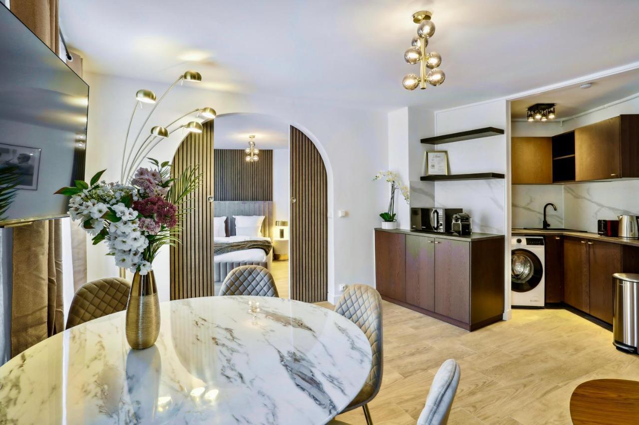 Beautiful 2bdr Near The Eiffel Tower Apartment *