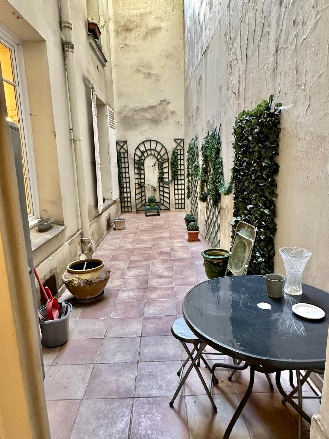 Charming 2 Bedroom With Huge Private Terrace Apartment *