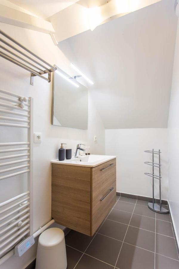 Charming With Ac -2br-8p- Bastille Apartment Paris