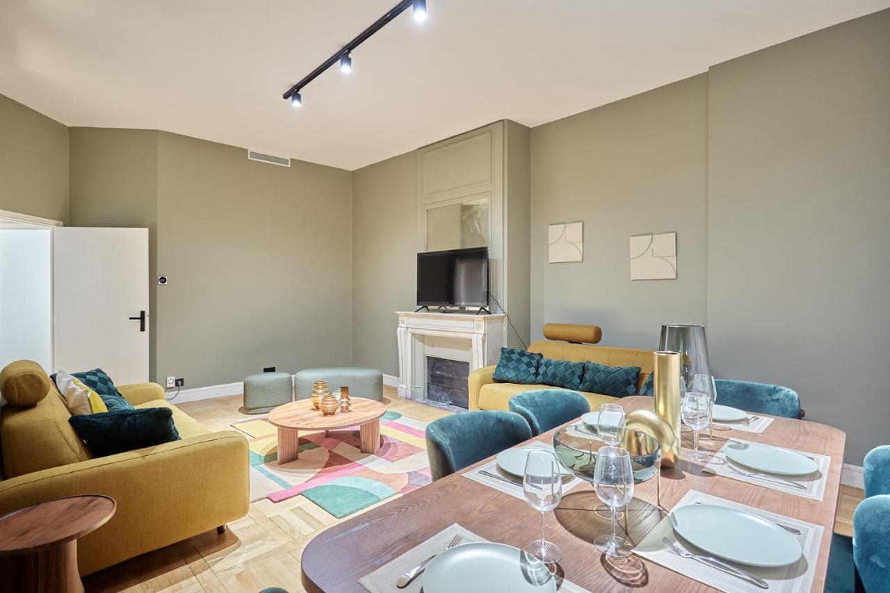 Apartment Trocadero By Studio Prestige