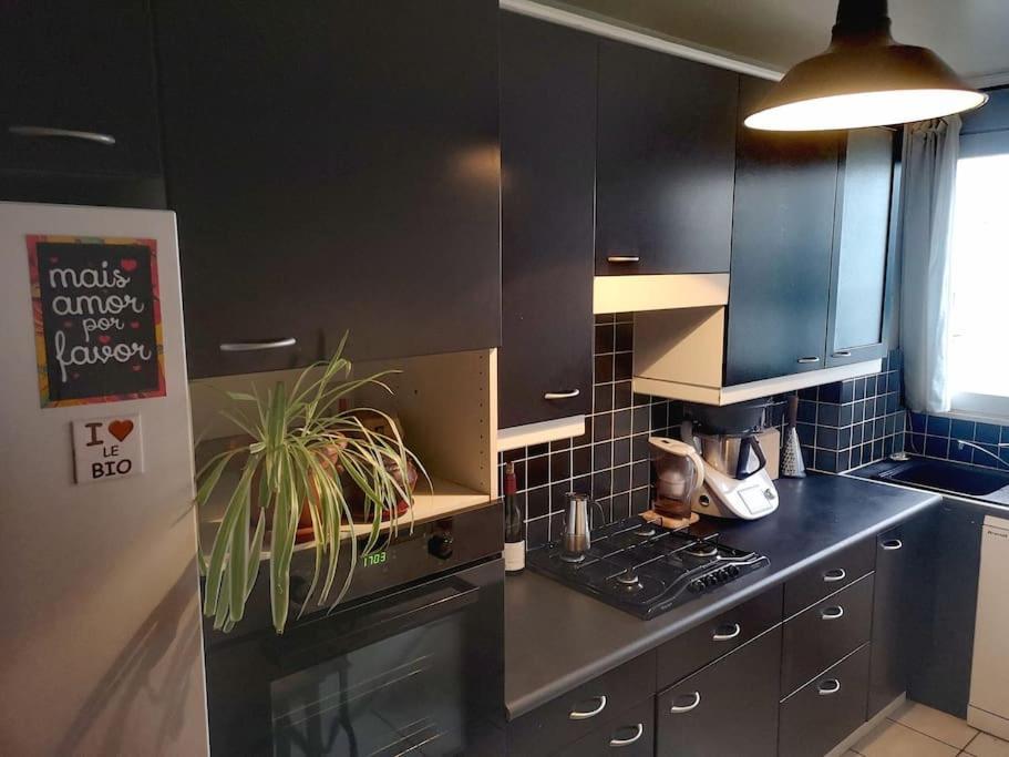 Apartment 70 M² Pres Des Bateaux - By The Canal Paris