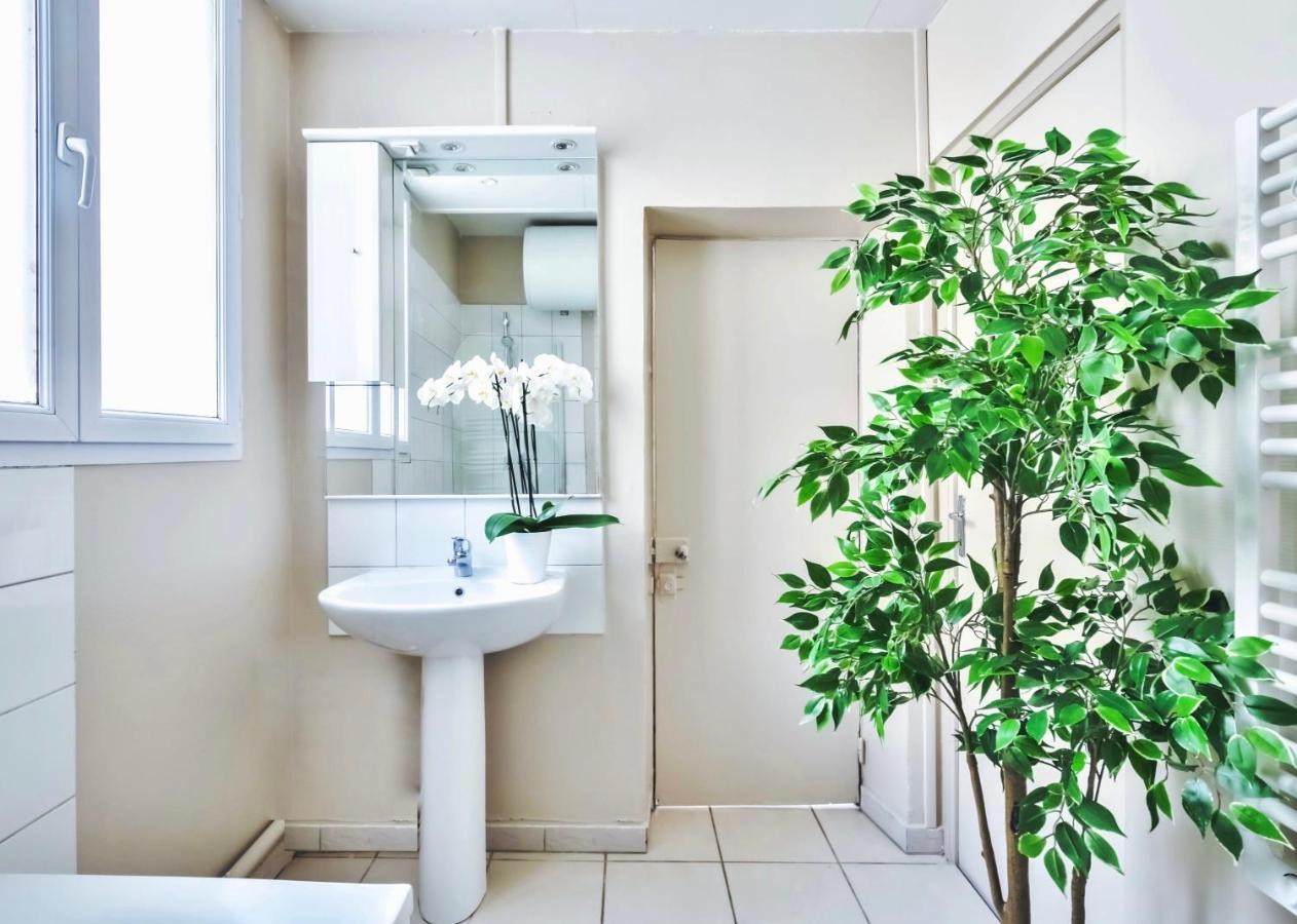 Charming Family Flat Near Montparnasse Apartment Paris