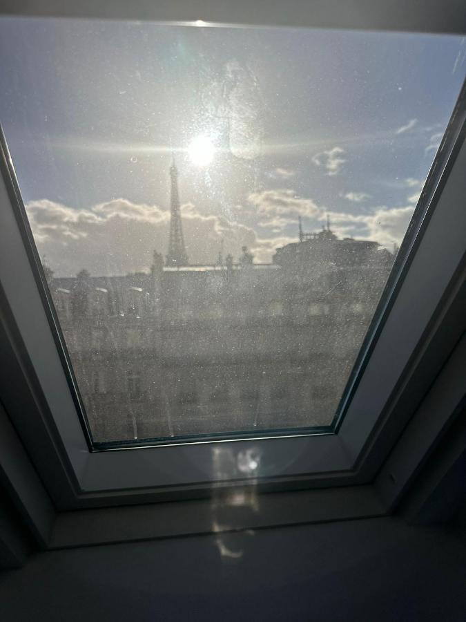 Petit Studette Sous Le Toit In The Heart Of The Fashion And Luxury District Appartement
