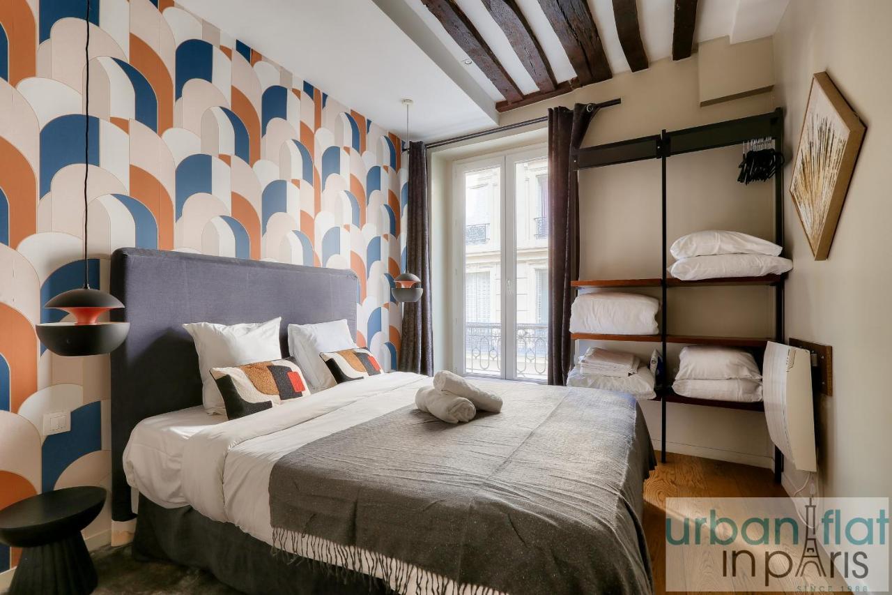 Urban Flat 70 - Authentic 3bdr Parisian Flat Paris