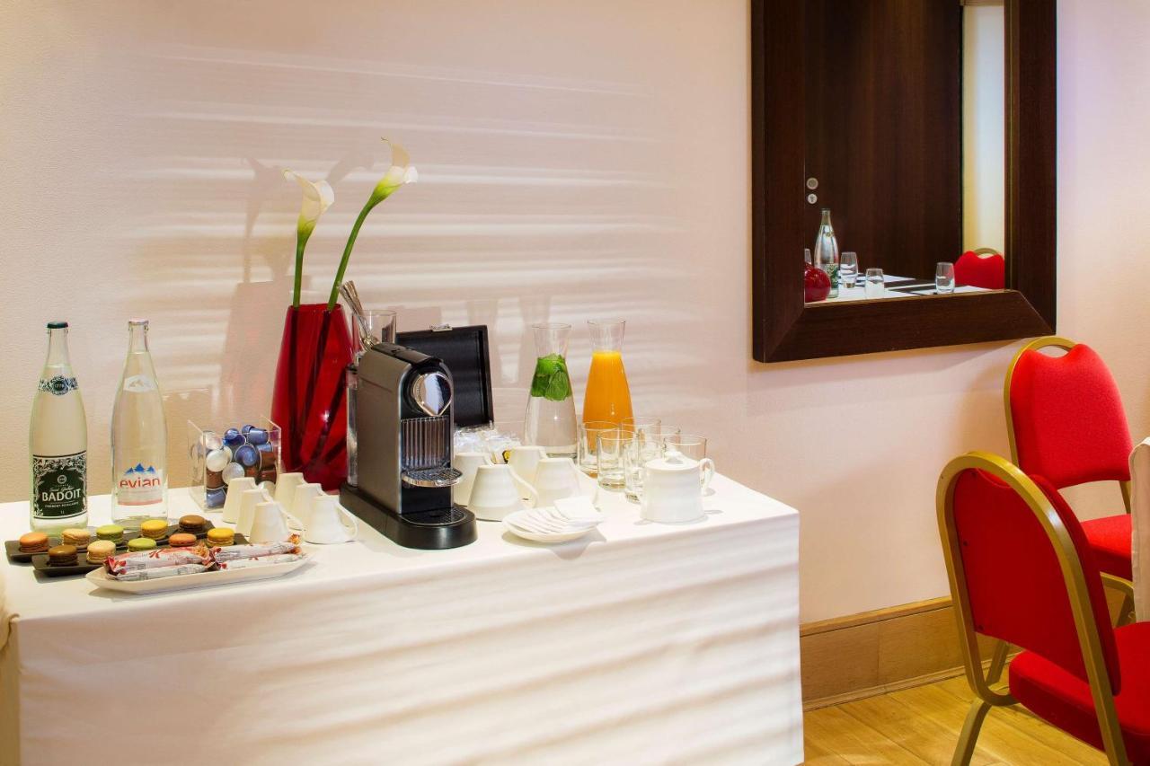 Hotel Grand Champs-elysees Paris