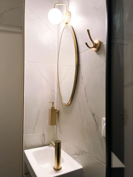 Appartement Du Theatre Rez De Chaussee Paris