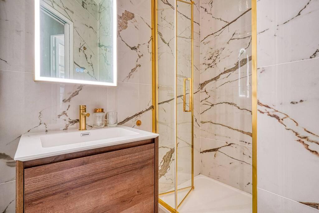 Apartment Chic Et Spacieux 16e Arrondissement *