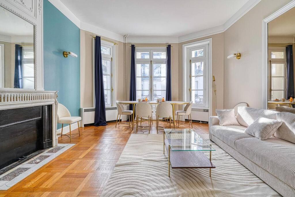 Chic Et Spacieux 16e Arrondissement Paris