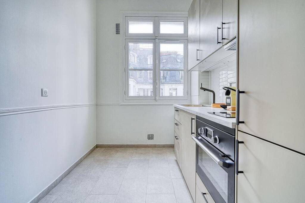 Apartment Chic Et Spacieux 16e Arrondissement