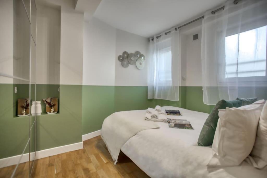 Amazing New Bastille 3 Bedrooms 2 Bathrooms Apartment Paris