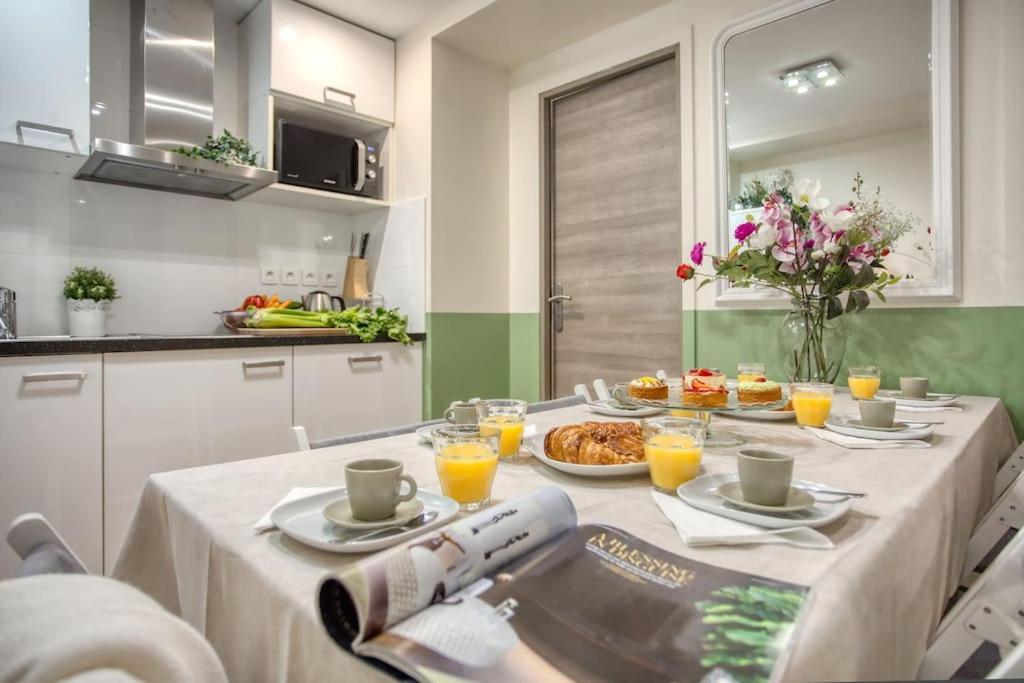 Amazing New Bastille 3 Bedrooms 2 Bathrooms * Paris
