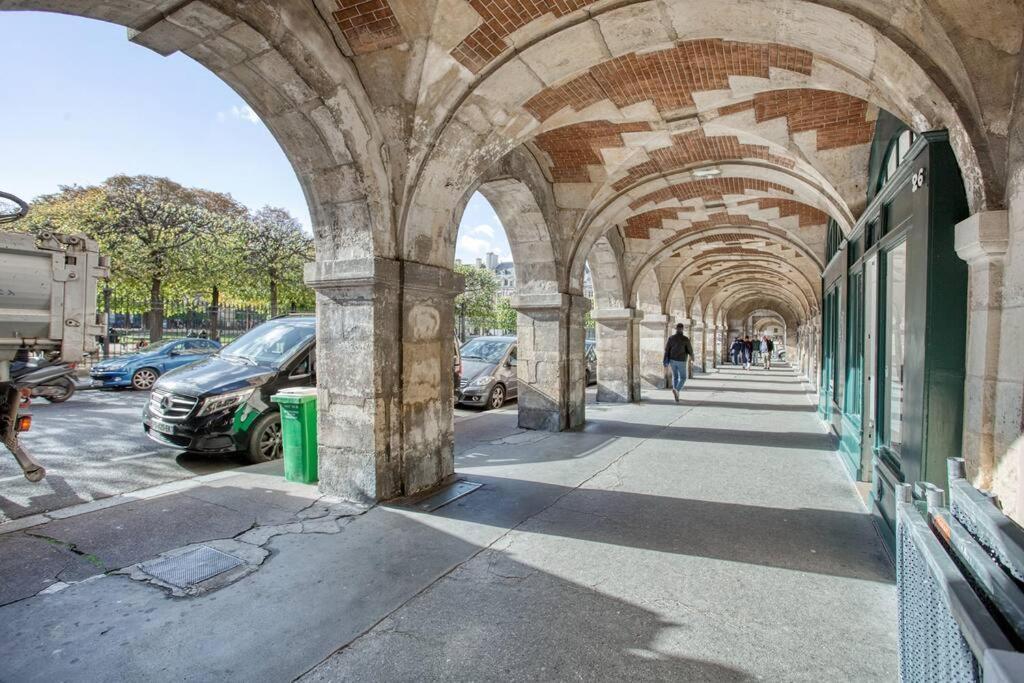 Amazing New Bastille 3 Bedrooms 2 Bathrooms Apartment Paris