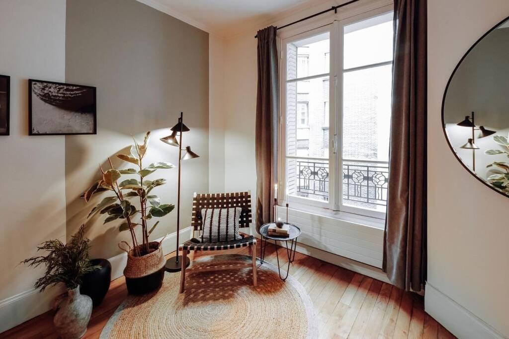 Royo - 1 A Auteuil Apartment Paris