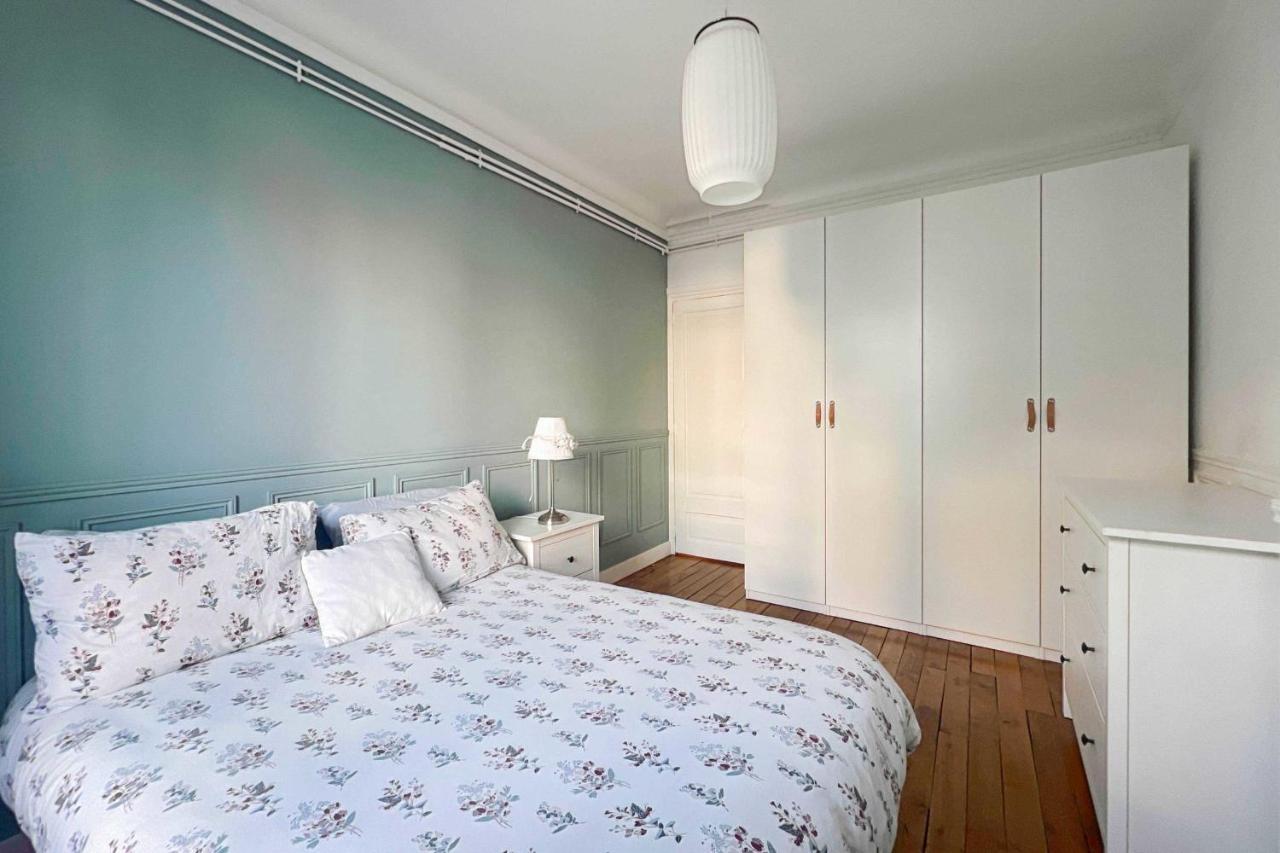 Renewed And Well-decorated In 12th Apartment Paris