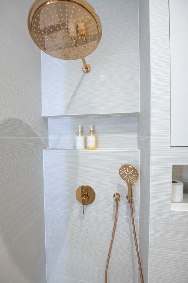 Apartment Studio_ Champs-elysees