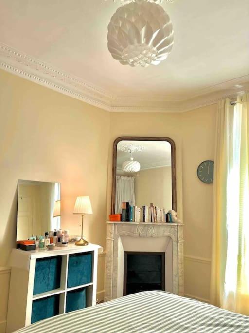 2-bed Cosy - Location Paris