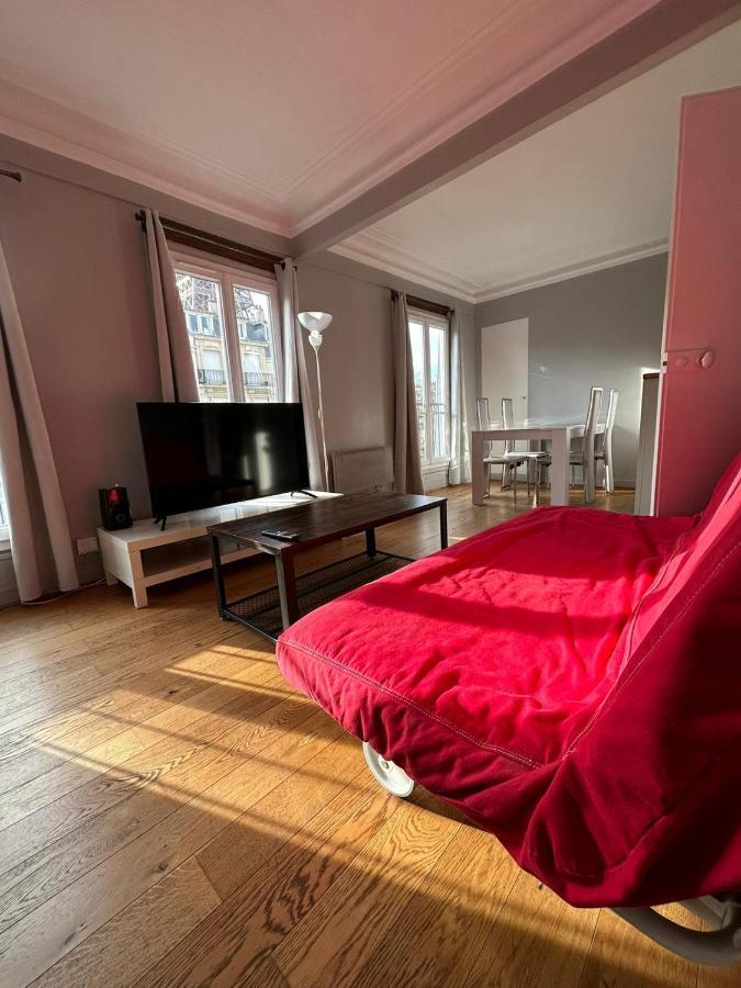 Luxurious 2 Bedroom Tour Eiffel Bourdonnais Free Netflix Appartement *