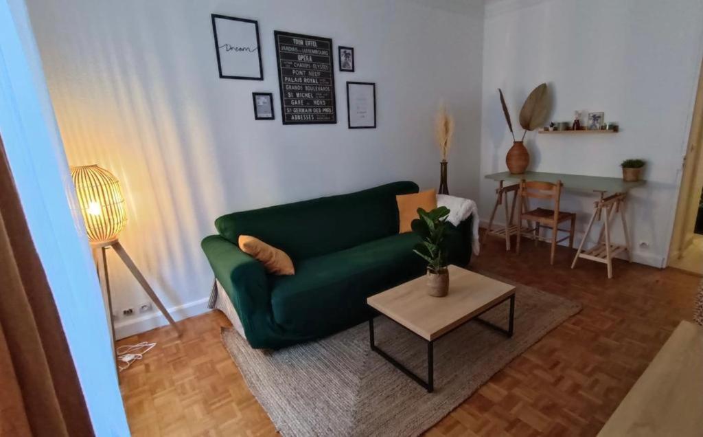 Au Coeur De A 1 Kilometre De La Tour Eiffel Appartement