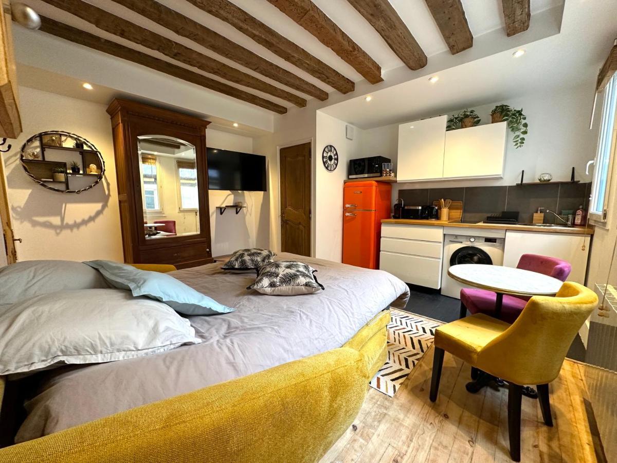 Mytripinparis - Quiet & Fully Renovated Studio Apartment Paris