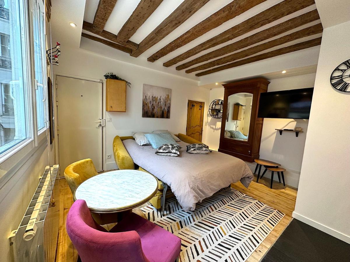 Mytripinparis - Quiet & Fully Renovated Studio Apartment *
