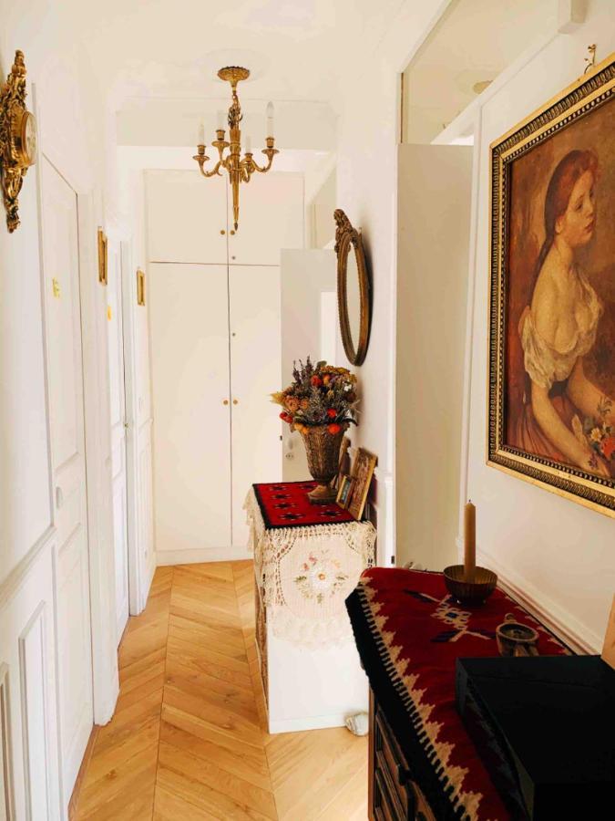 Parisian Style Private With Shared Bathroom Near Bastille And Gare De Lyon Séjour chez l'habitant