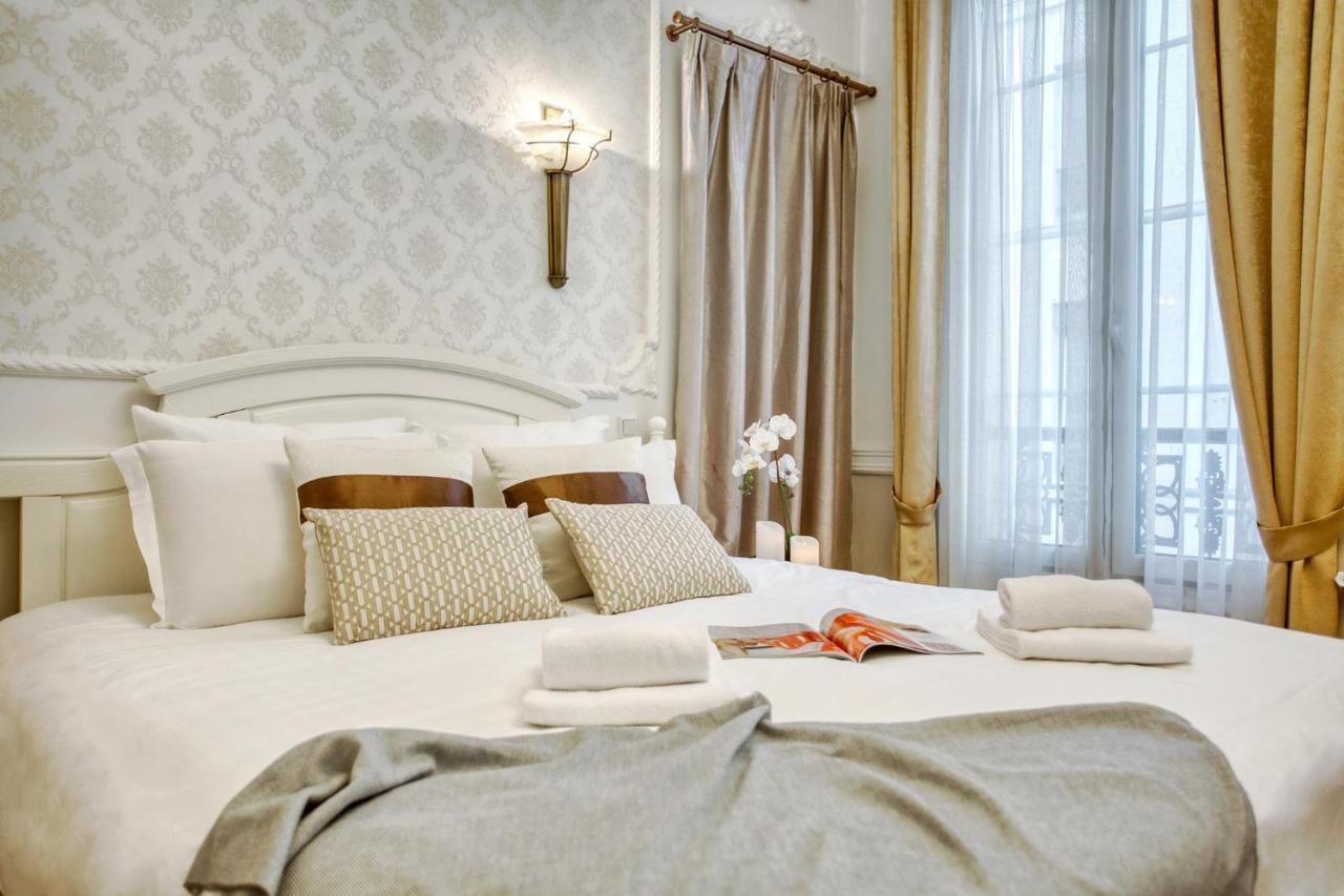 Galeries Lafayette - 7 Bedrooms - Lift - Aircon