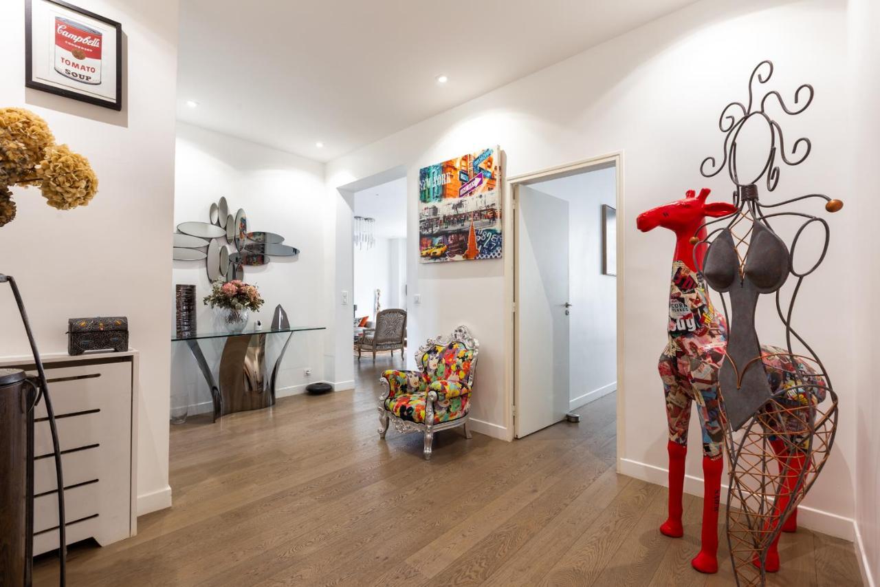 Apartment Charme Parisien Pres De L'arc De Triomphe - 183 M² *