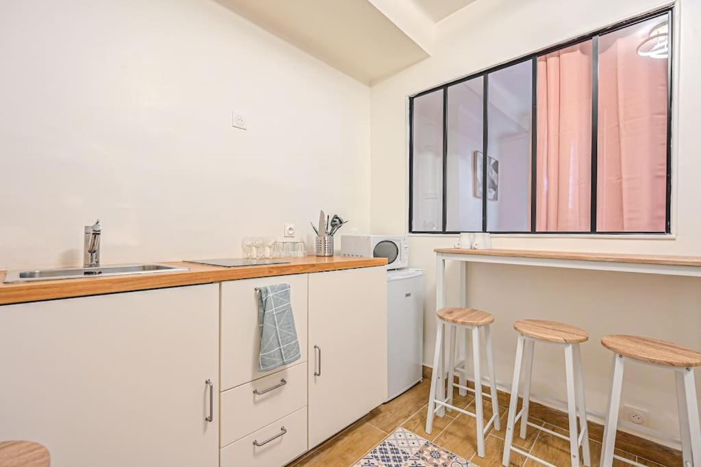 Apartment Parisien - Gambetta