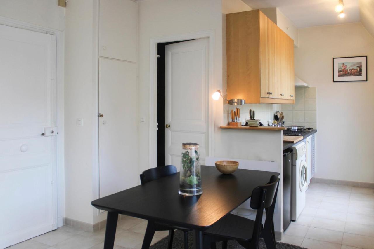 Apartment 26 M Cocoon With Eiffel Tower View *