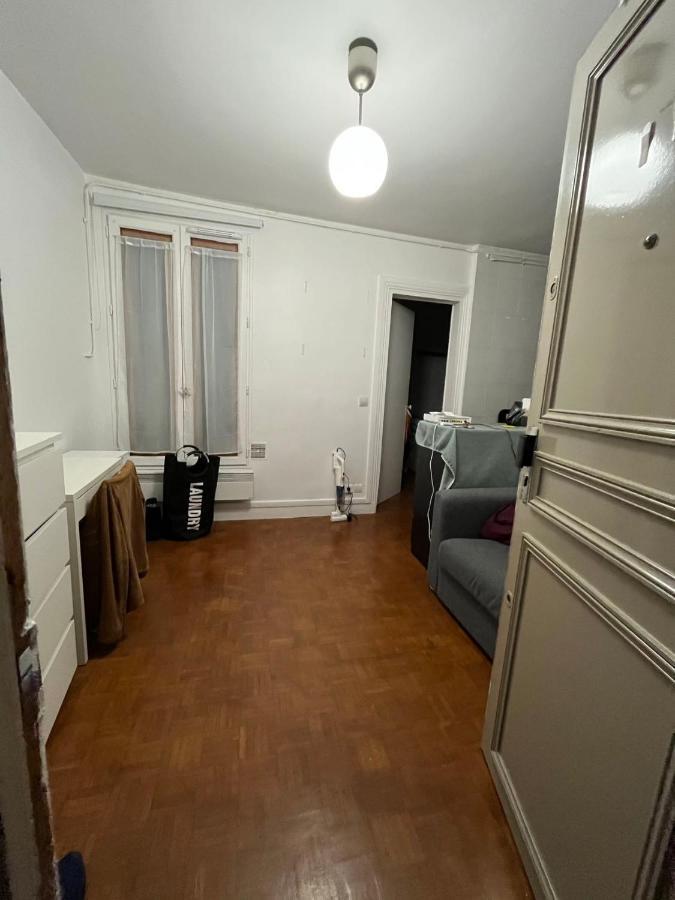 Cozy Little In Paris