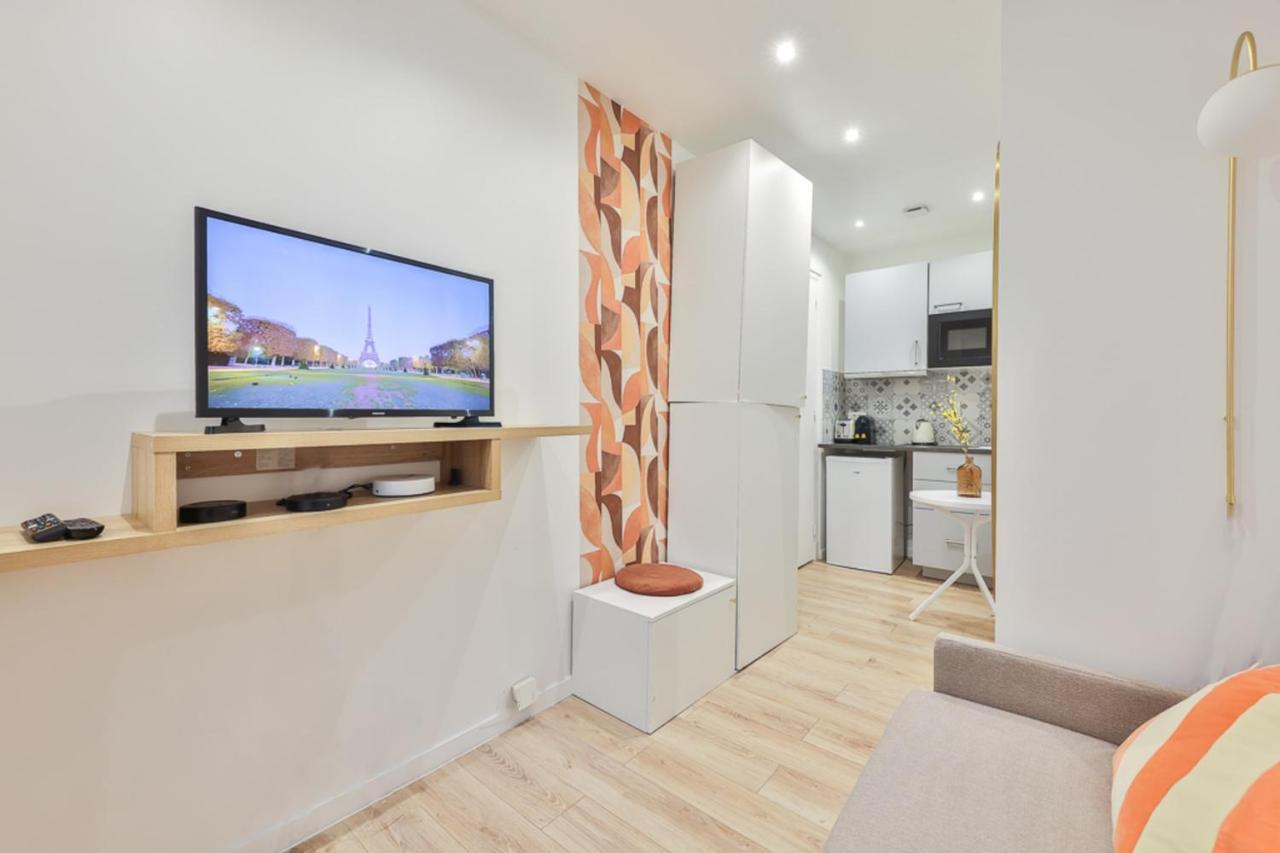 Apartment Charming - 2p - Eiffel Tower *