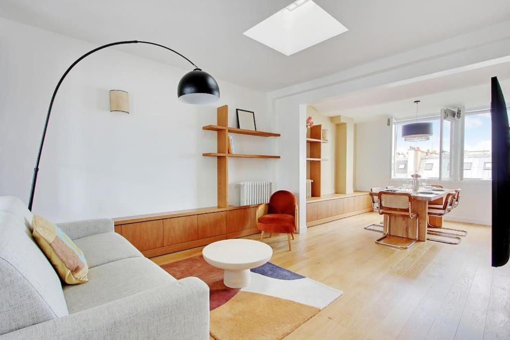 Appartement Amazing In Chatelet - Rivoli *