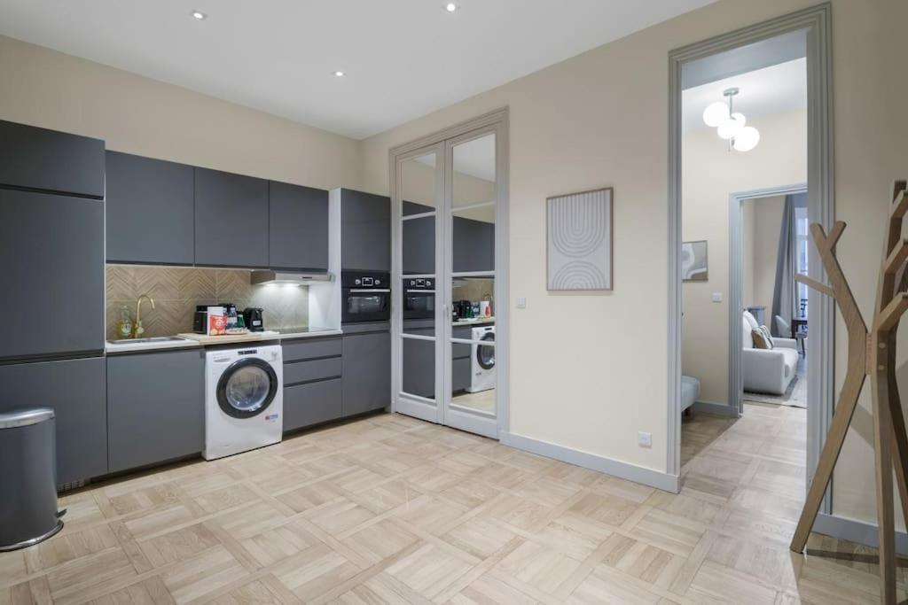 2b.appart 6pers#2bedrooms#victorhugo#arcdetriomphe Apartment *