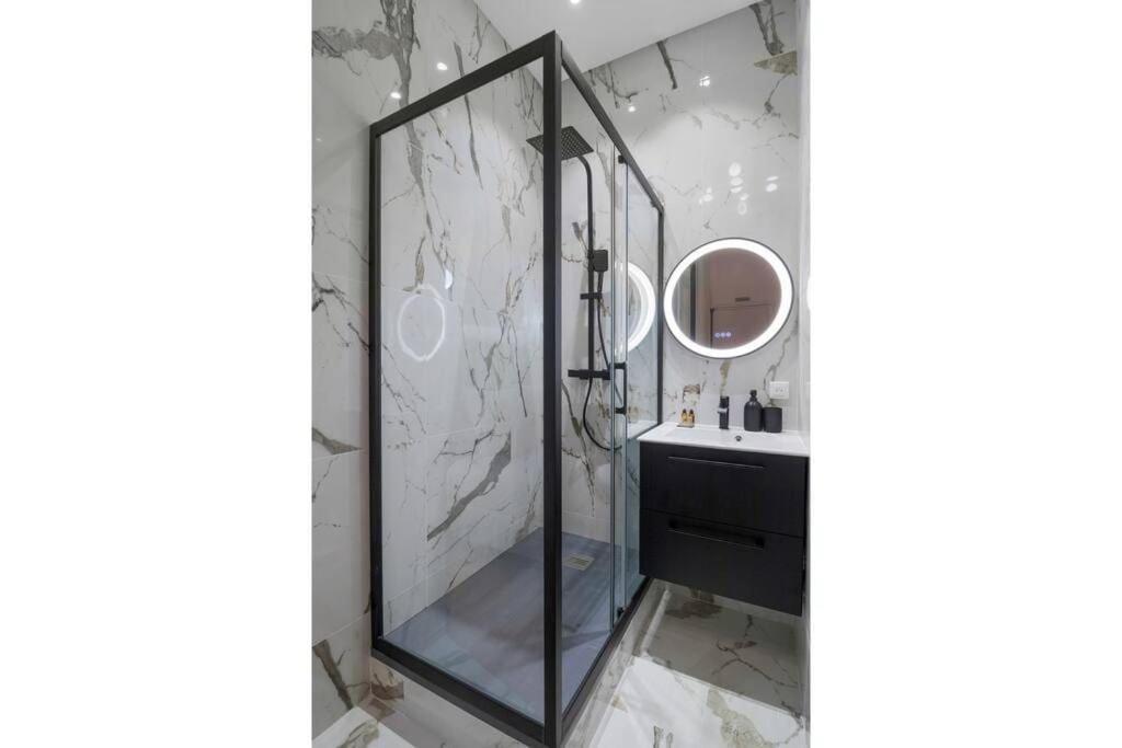 2b.appart 6pers#2bedrooms#victorhugo#arcdetriomphe * Paris