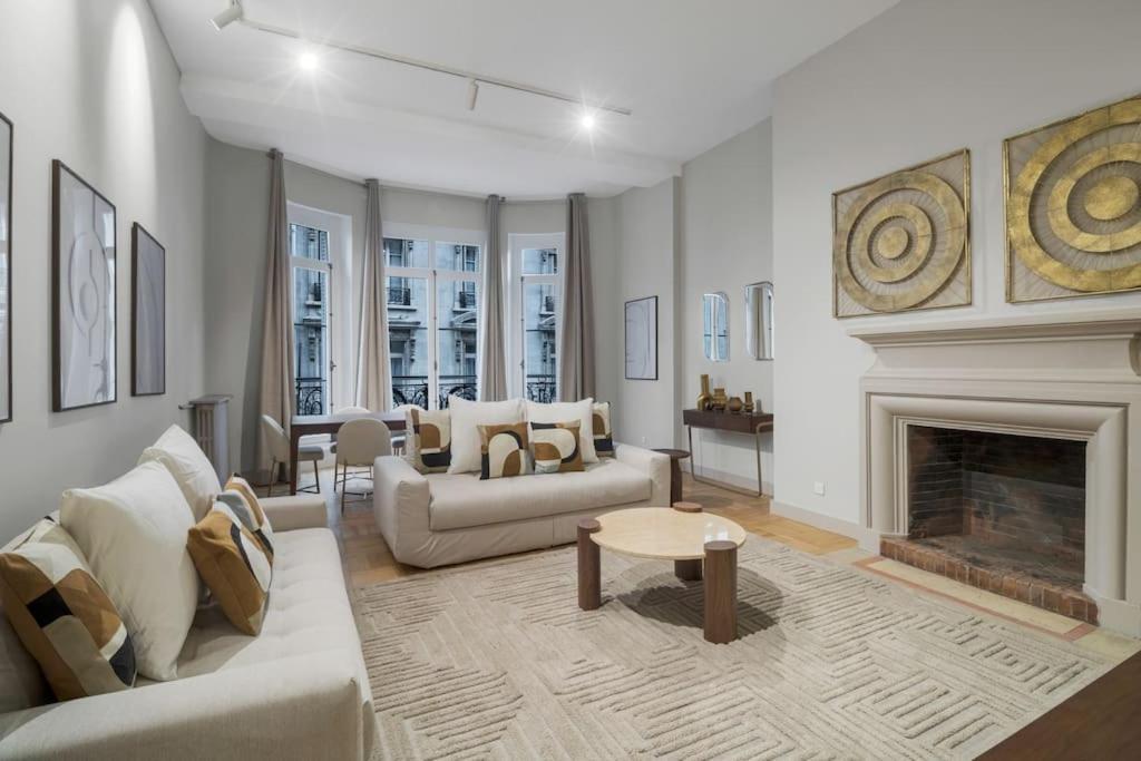 Apartment 2b.appart 6pers#2bedrooms#victorhugo#arcdetriomphe Paris