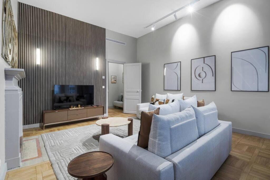 Apartment 2b.appart 6pers#2bedrooms#victorhugo#arcdetriomphe Paris