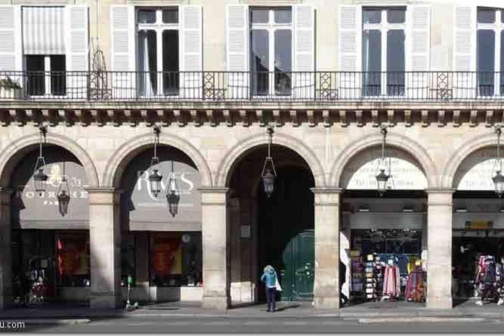 Iconic Location Only 500 Meters To The Louvre Appartement *