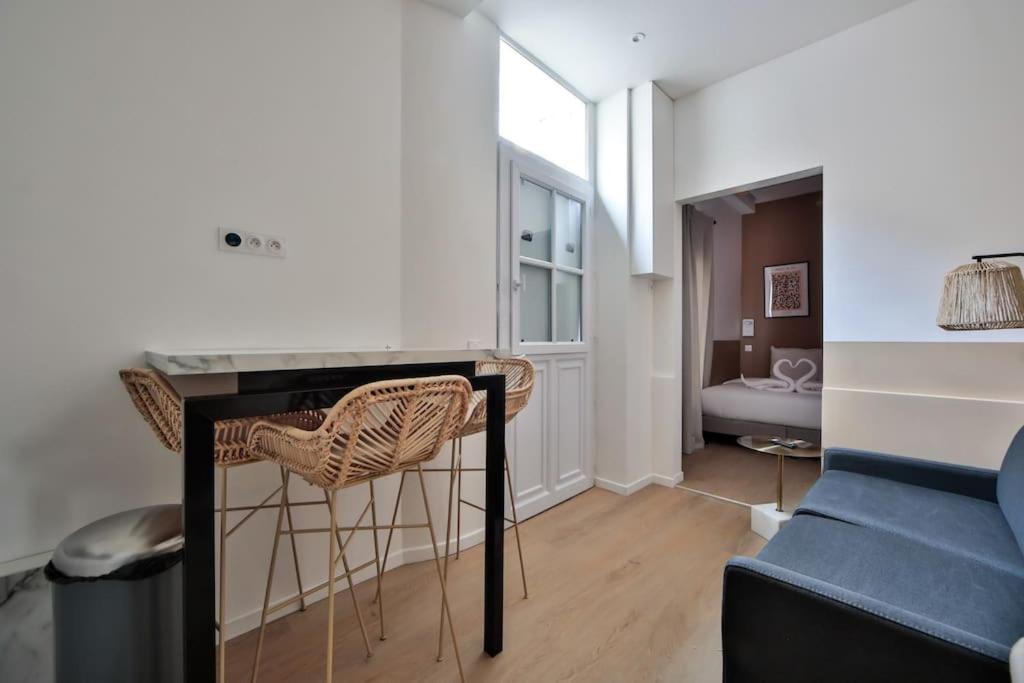 Appartement 0#appart 4pers#1 Bedroom#paris 15#commerce#ac *