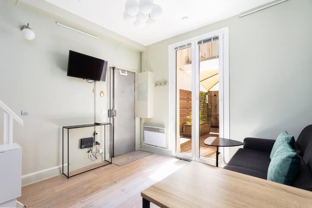 Special! 500m To Eiffel Tower: Duplex With Terrace