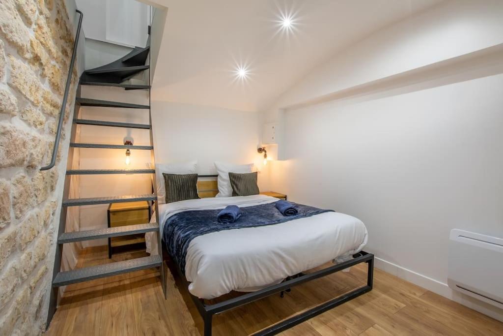 Notre Dame, Odeon 5e, Triplex 2 Salles De Bain