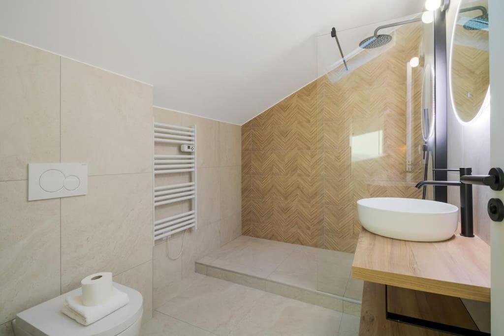 42.appart 6pers#2bedroom #pere Lachaise #nation