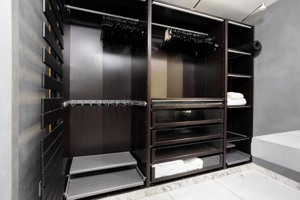 Modern Loft In Center! Appartement *